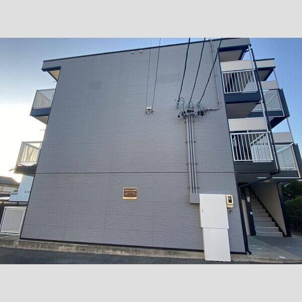 レオパレスミワ 建物画像