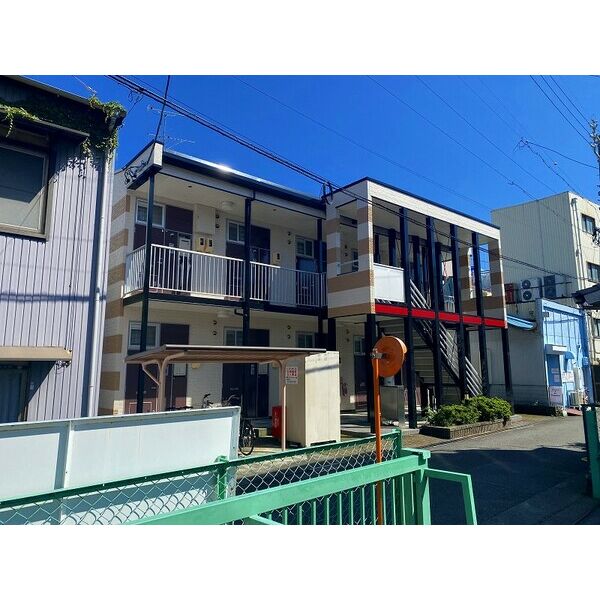 レオパレスパディントン清水
