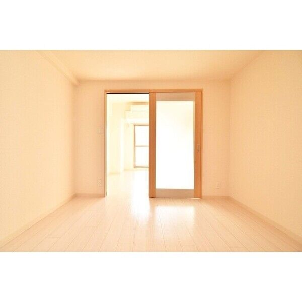 Gramercy Juso-higashi 2nd 室内写真1