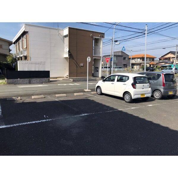 レオパレスまき 室内写真7