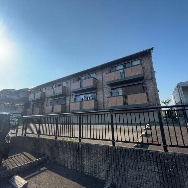 プルミエ慶 建物画像