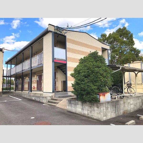 レオパレスカトレア 建物画像