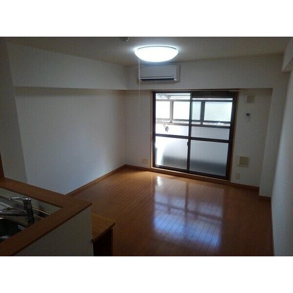 アンジュ西京極 室内写真1