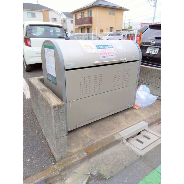 レオパレスオネスティ 室内写真4
