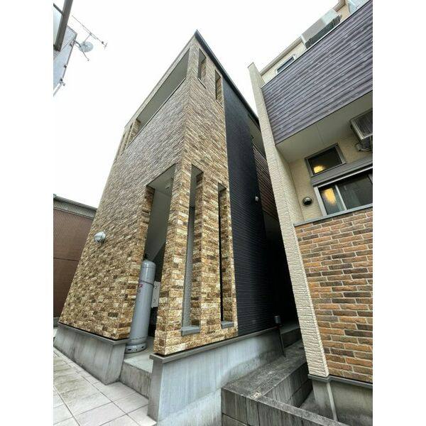 SANCTUARY 建物画像