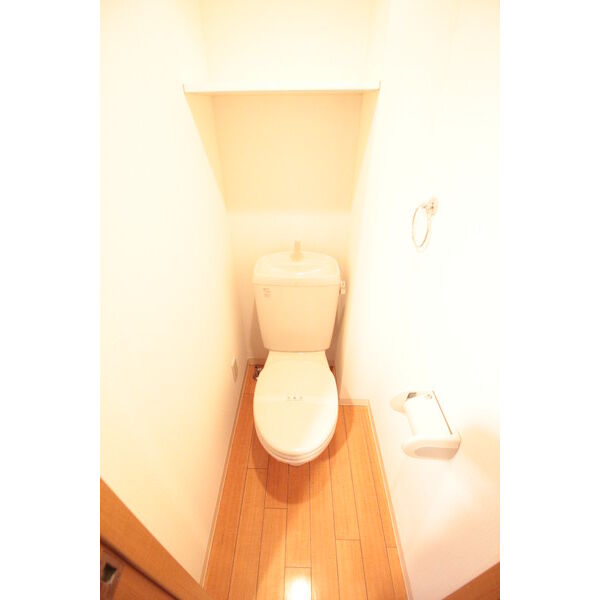 NANIWA一番館 室内写真4