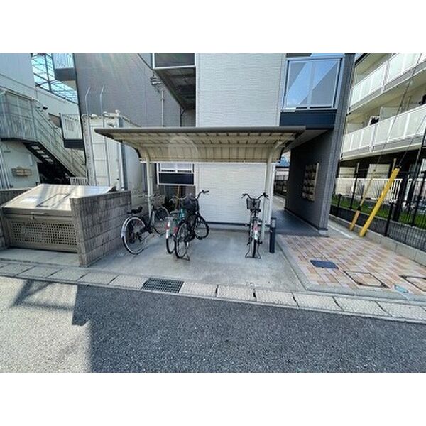 レオパレスライブラ 室内写真8