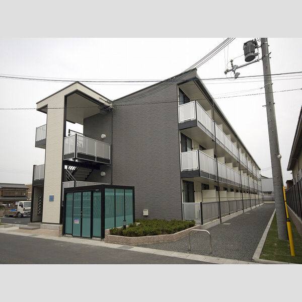 レオパレスアイエス 建物画像