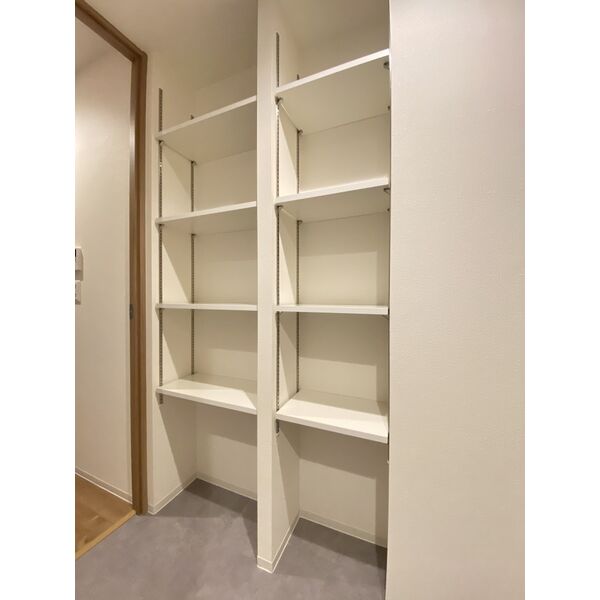 LEGALAND+難波南 室内写真6