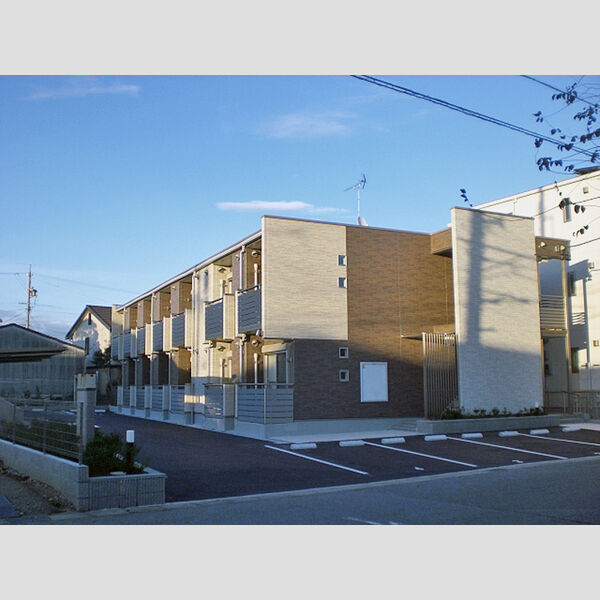 ミランダデュルナーレ日名 建物画像