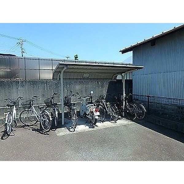 レオパレスブルーマウンテン 室内写真9