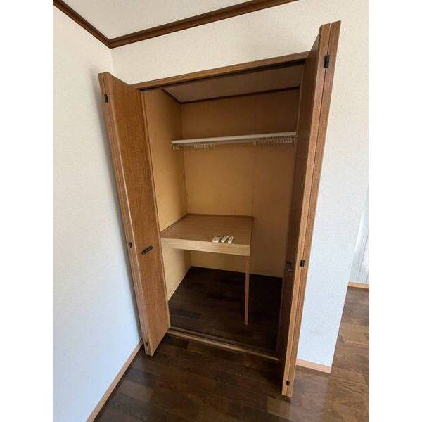 アーバン美浜町 室内写真8