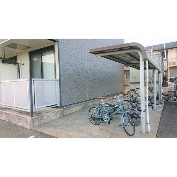 レオパレスラビアンローズ 室内写真7