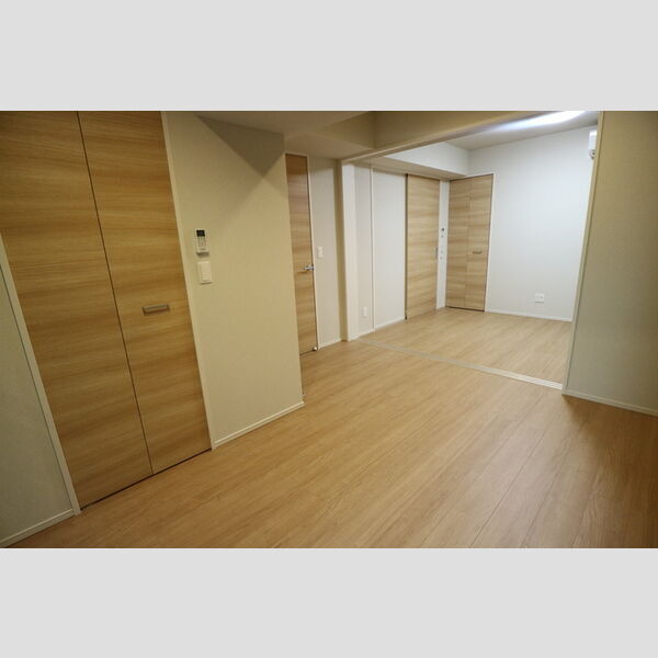 IBC Residence West 室内写真1