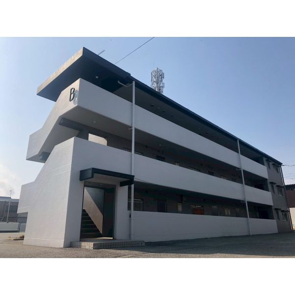 ロイヤルメゾン白浜 建物画像