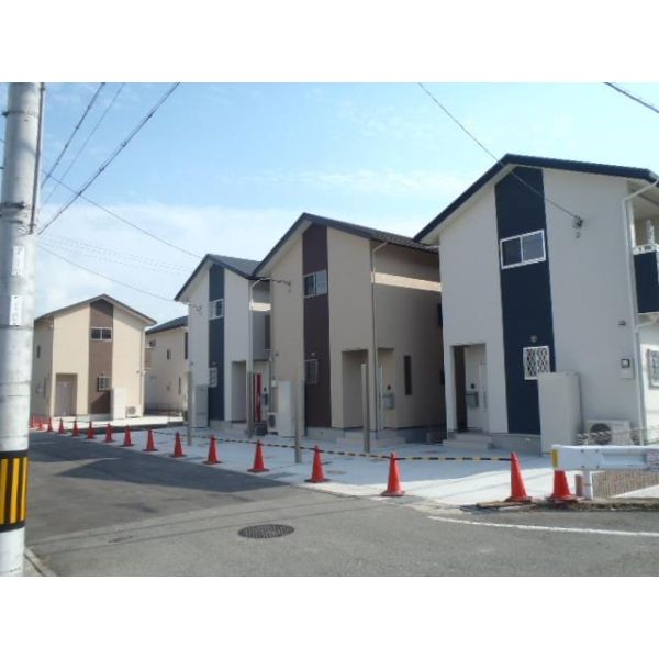Plant Village上野田