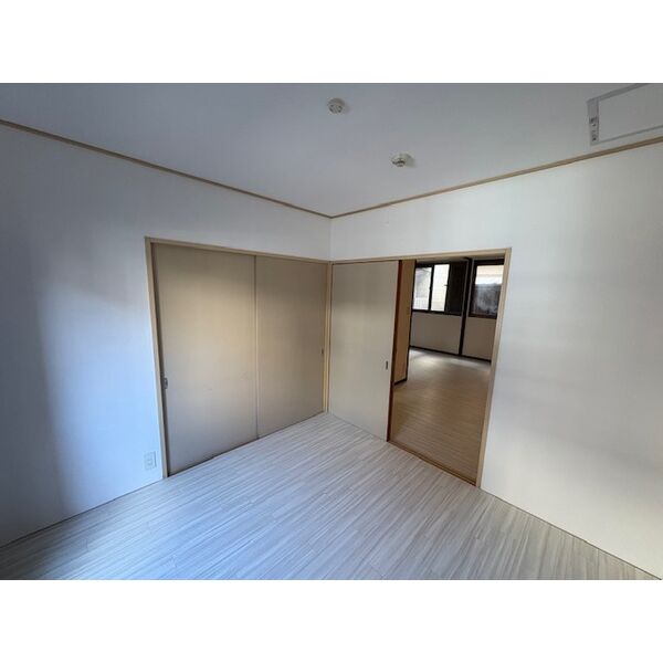 アーバン石田 室内写真4
