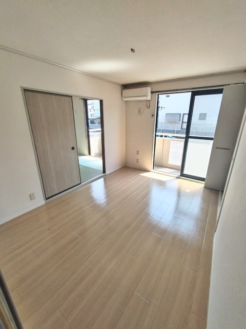 ハイツ６４８１ 室内写真1