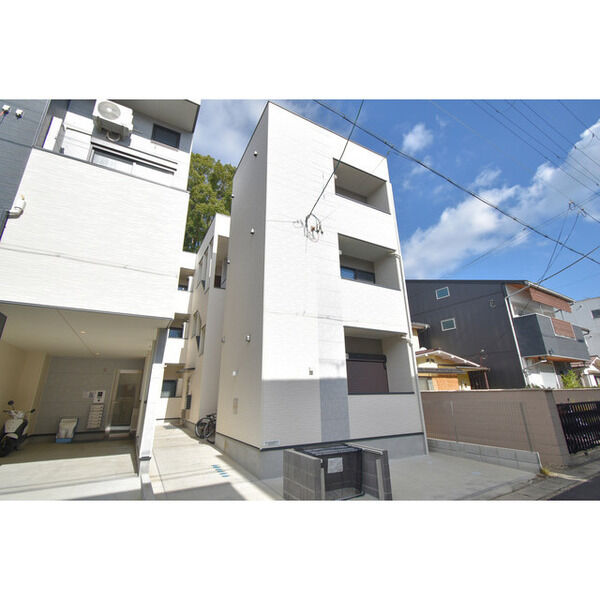 エクセルシア6番館