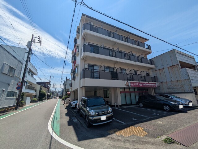 メゾンセレナーテ 建物画像