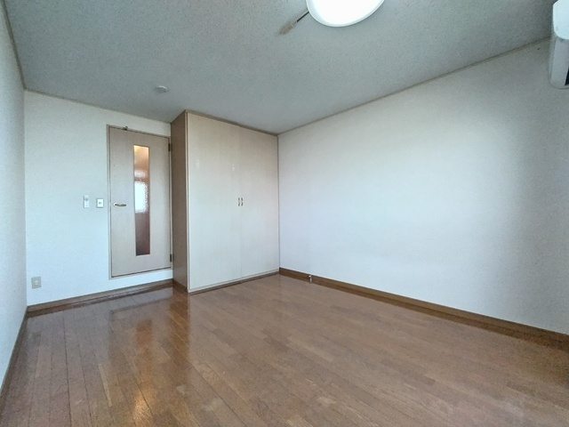 プルニエ 室内写真9