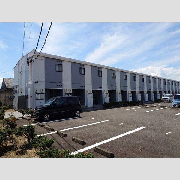 レオパレスラ プランタン 建物画像