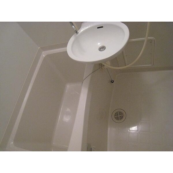 レオパレスシャインピア 室内写真4
