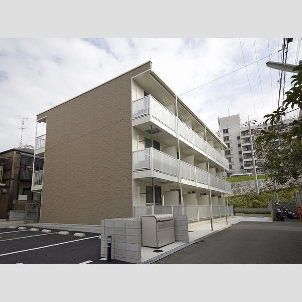 レオパレス田井町 建物画像