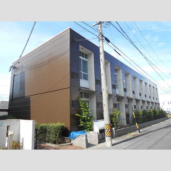 レオパレスin六条 建物画像