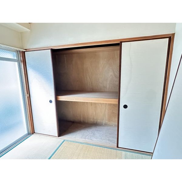 春日マンション 室内写真6