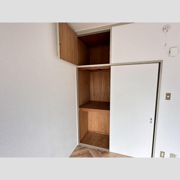 春日マンション 室内写真6
