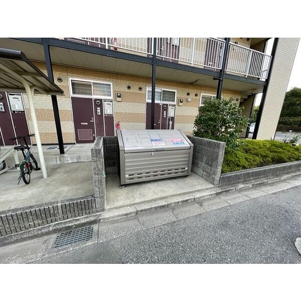 レオパレスカーサ 室内写真9