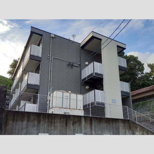 レオパレスFine中沢 建物画像