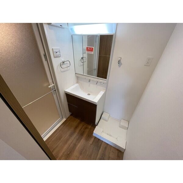 Wolf Pack Apartment 室内写真2