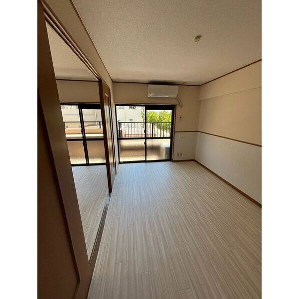 IDAKADAI BLG 室内写真9
