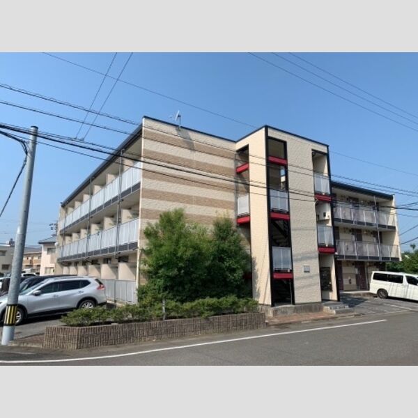 レオパレスフィールナチュラル 建物画像