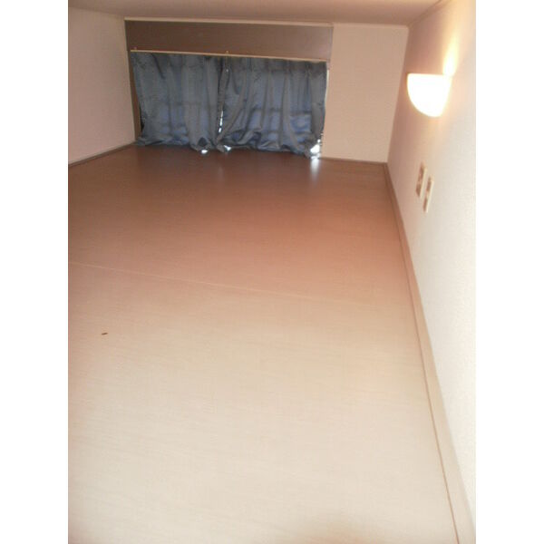 レオパレス中休場 室内写真5