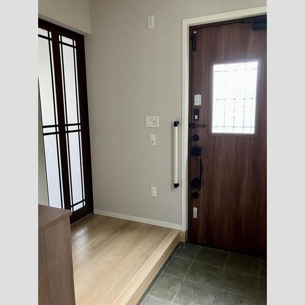 春日町戸建 室内写真3