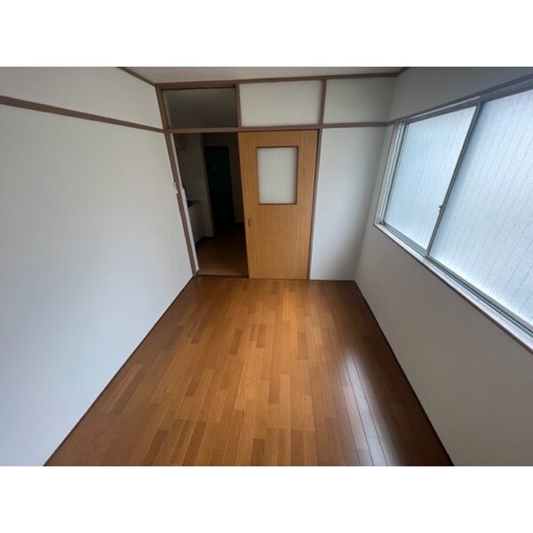 イサム産業ビル 室内写真4