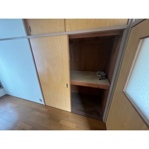 イサム産業ビル 室内写真5