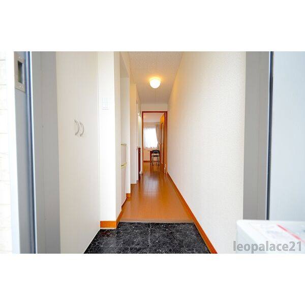 レオパレスFlats East 室内写真7