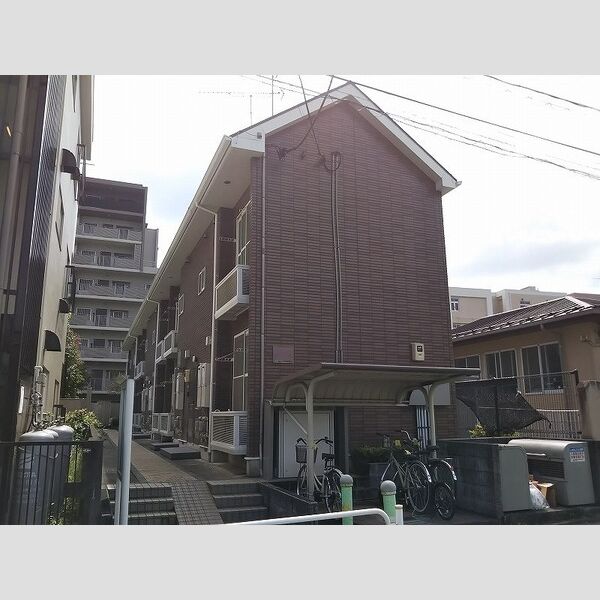 レオパレスイースト浅川