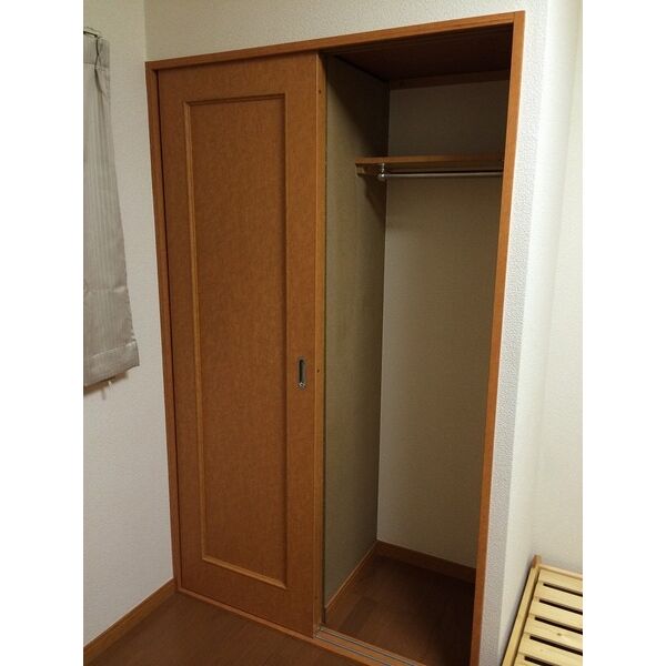 レオパレスイースト浅川 室内写真6