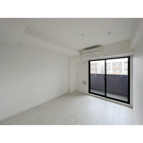 S-RESIDENCE新大阪WEST 室内写真3