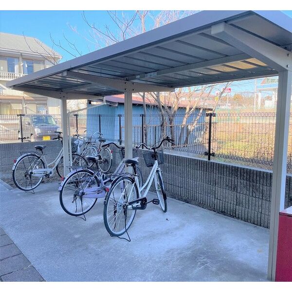 レオパレスジャンティ 室内写真5
