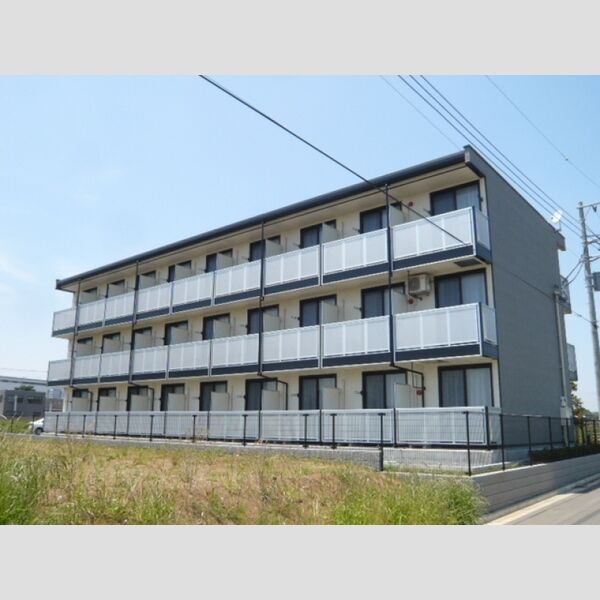 レオパレスハポネスⅢ 建物画像