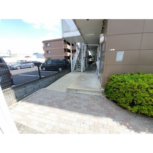 レオパレス原田 室内写真4