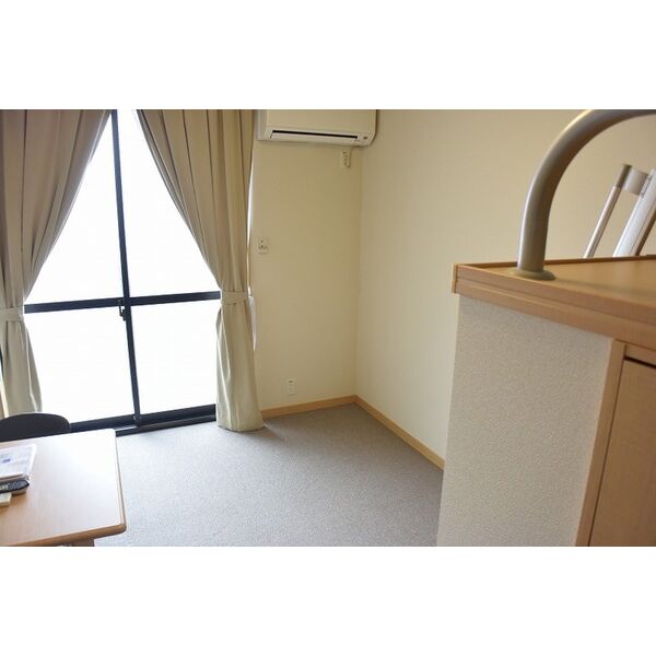 レオパレス華 室内写真9