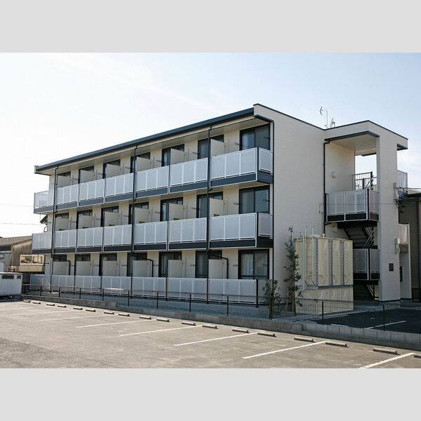 レオパレス豊橋入船 建物画像