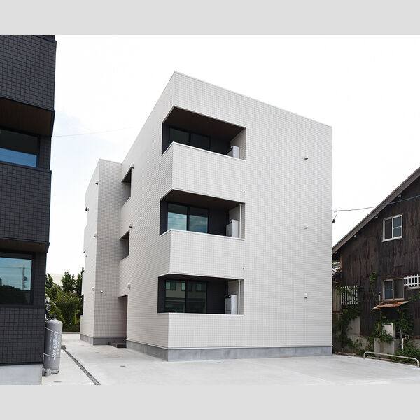 Warren kanseiⅡ 建物画像